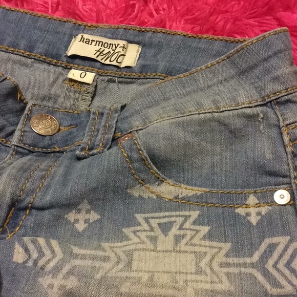 Harmony + Havoc shorts - Picture 3 of 3